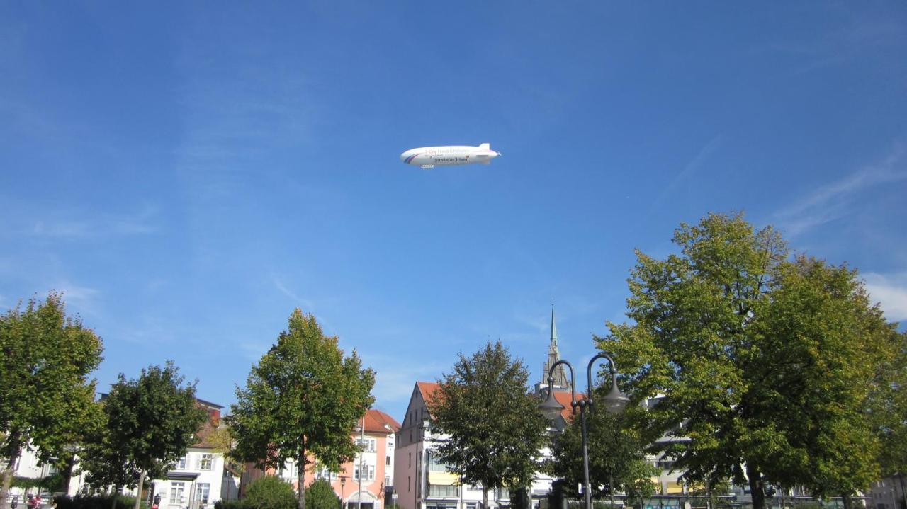 Ferienwohnungen Am Uferpark Blaser Friedrichshafen Exterior photo