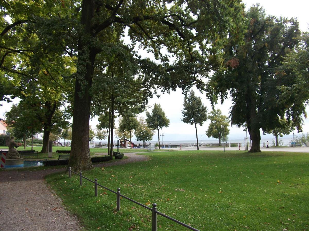 Ferienwohnungen Am Uferpark Blaser Friedrichshafen Exterior photo